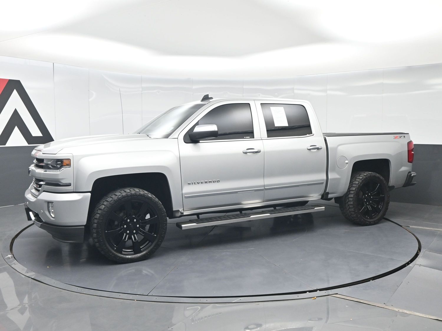 chevrolet silverado 1500 2018 3GCUKSEC5JG390911 image chevrolet silverado 1500 2018 3GCUKSEC5JG390911 image